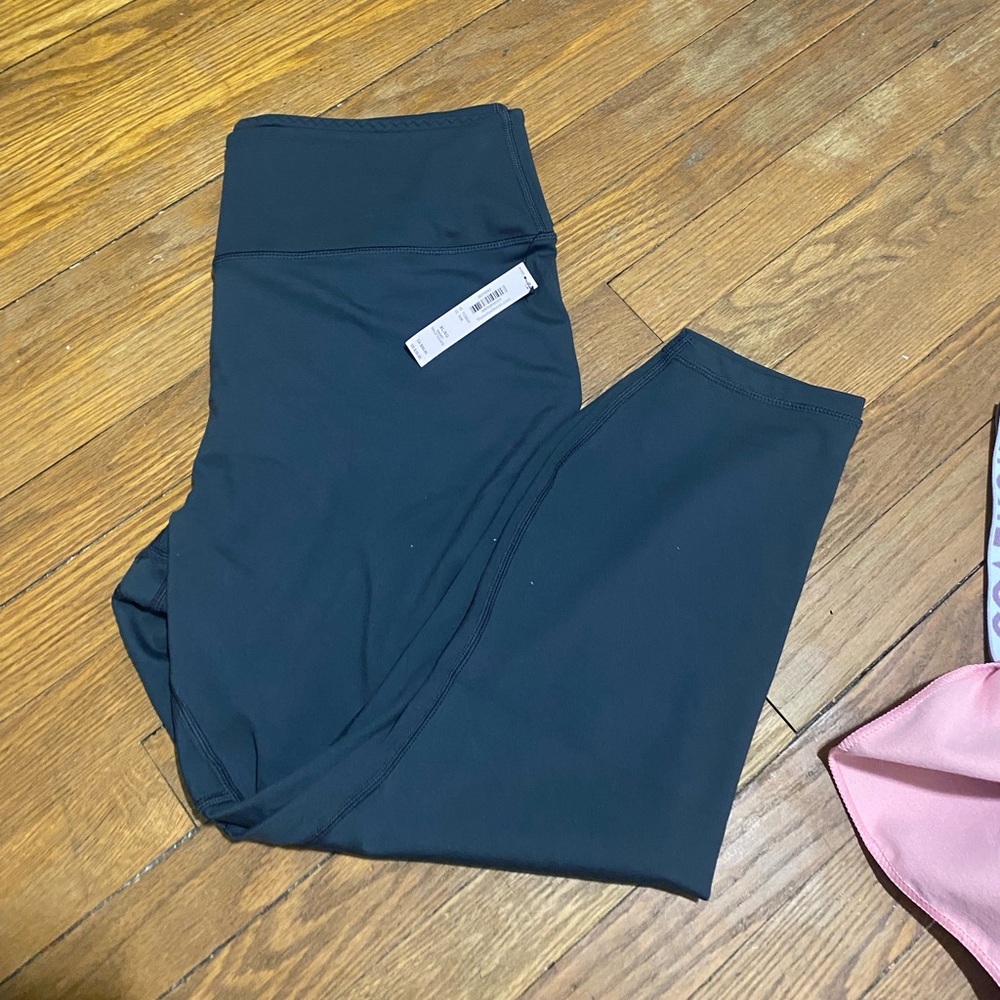 *NEW* Victoria's Secret Leggings